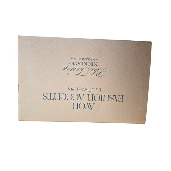 Turquoise Blue Teardrop Necklace With Adjustable Chain Avon Fashion Accents VTG - Picture 14 of 16